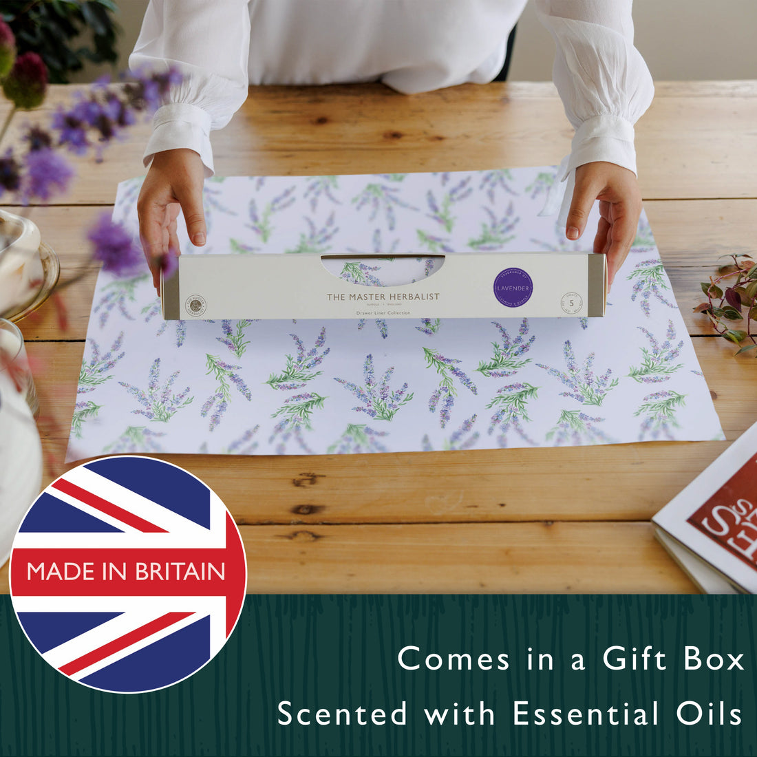 THE MASTER HERBALIST Scented Drawer Liners Lavender SUFFOLK LAVENDER SCENTED Drawer Liners in a Floral Design