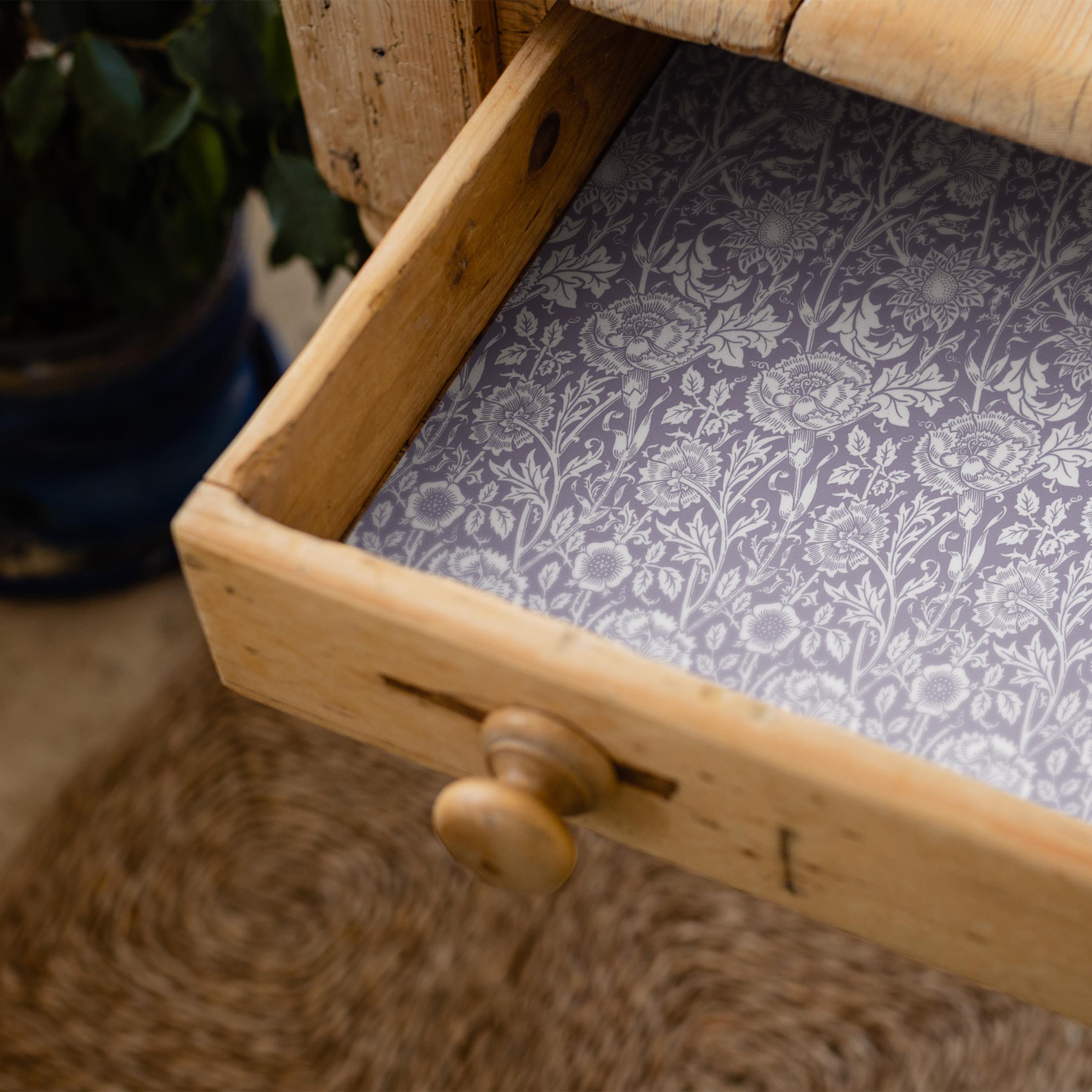 LILAC fragrance SCENTED Drawer Liners in PURPLE William Morris Design