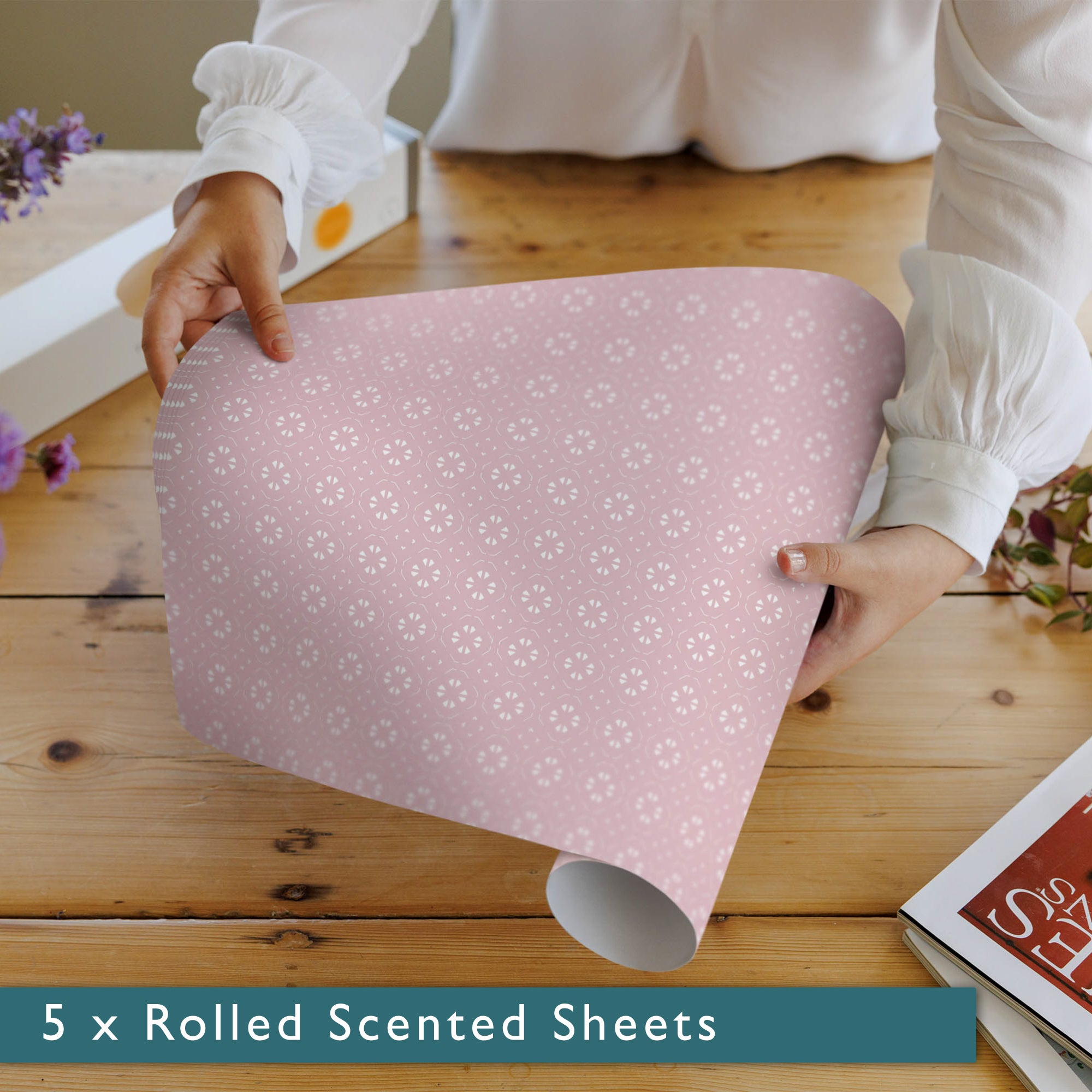 NEROLI & BERGAMOT Scented Drawer Liners in HELEBORE PINK