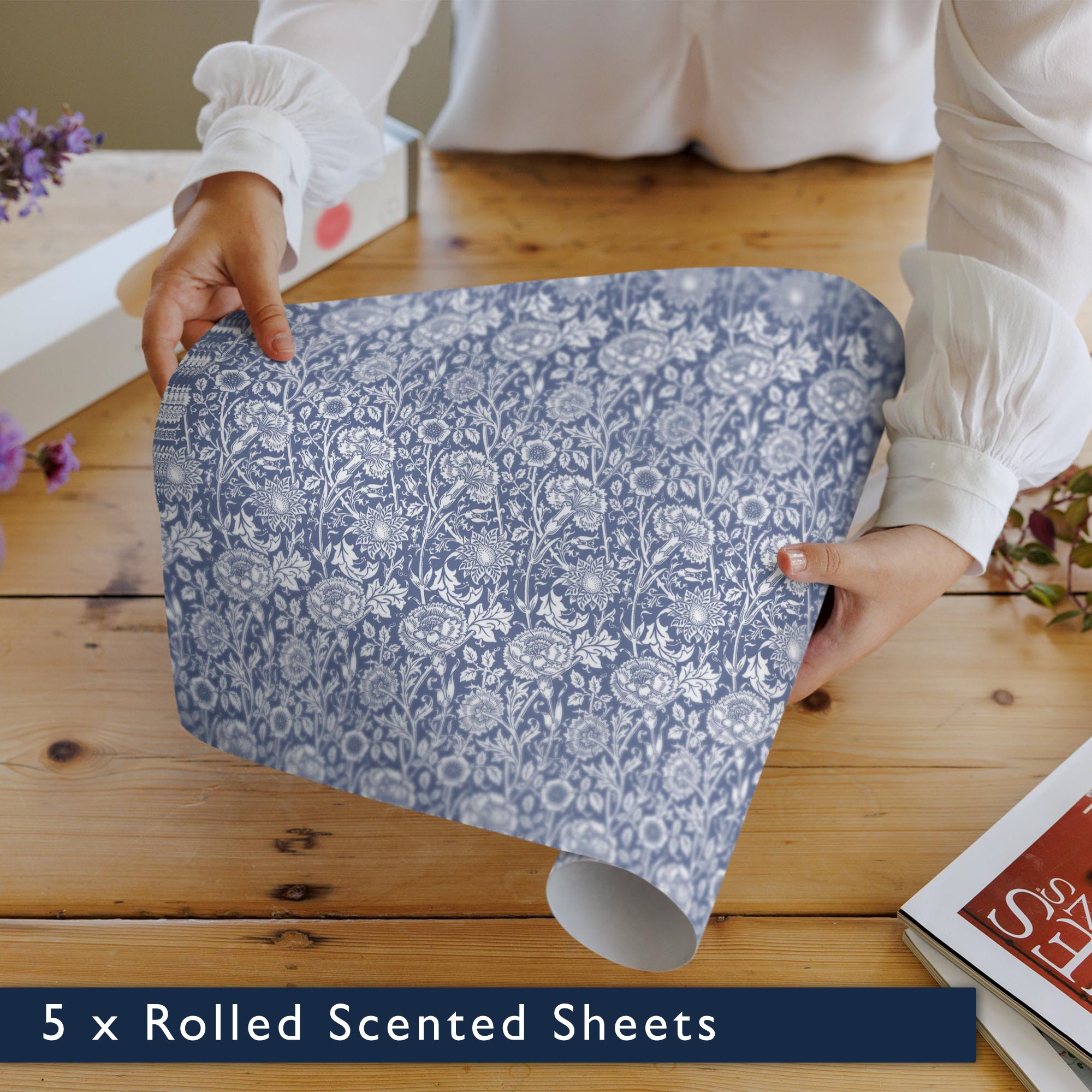 LAVENDER SCENTED Drawer Liners in BLUE William Morris Design - Scented Drawer Liners - The Master Herbalist