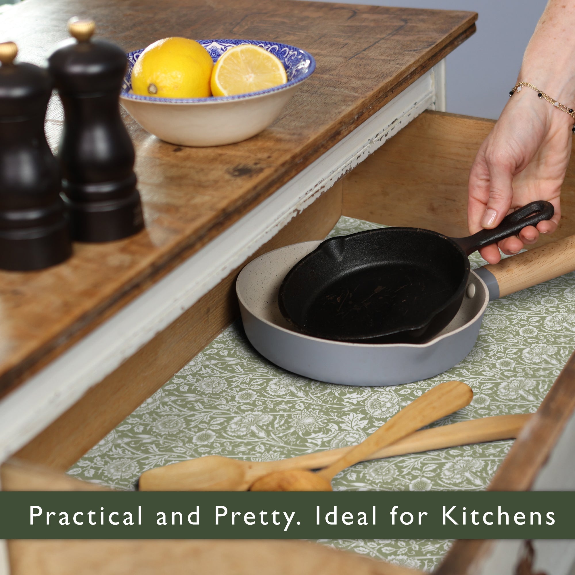 SAGE GREEN William Morris Wipe Clean & Unscented Drawer Liners - Wipe Clean Drawer Liners - The Master Herbalist