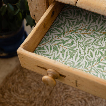 WILLOW William Morris | Scented Drawer Liners in 3 Fragrances.