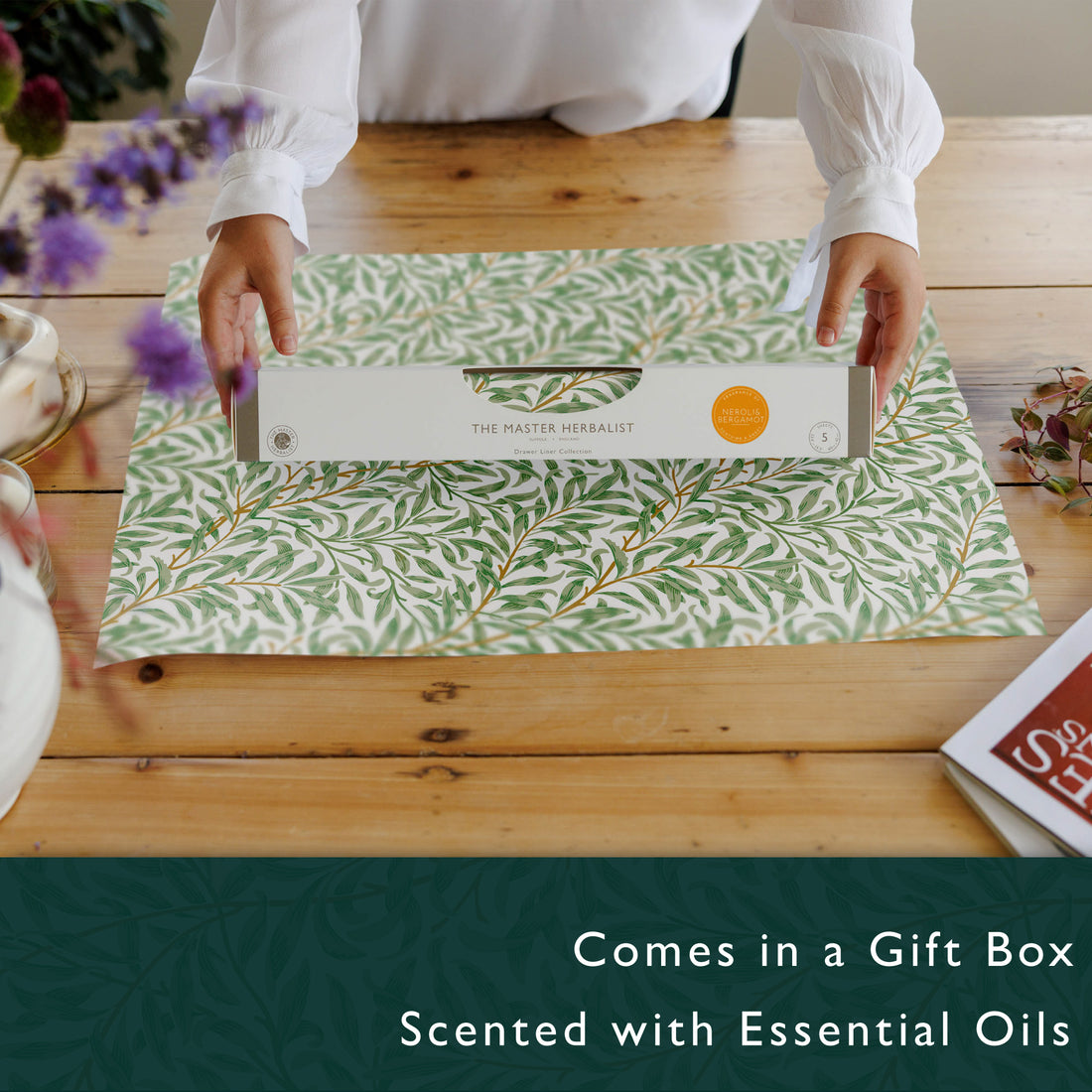 Neroli & Bergamot scented drawer liners, Willow print, rolled