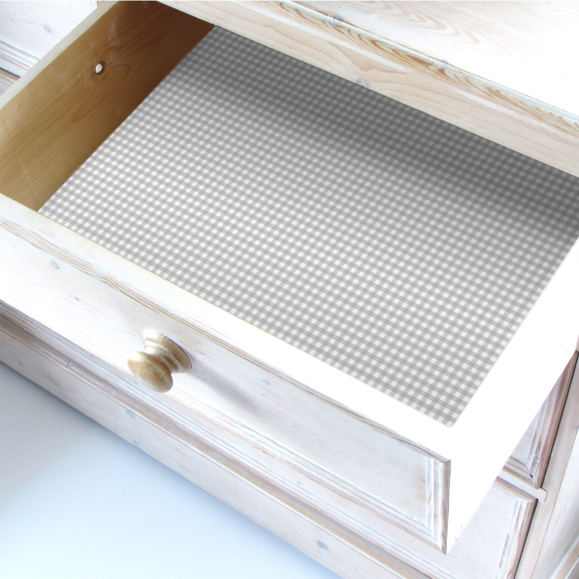 THE MASTER HERBALIST Wipe Clean Drawer Liners Wipe Clean & Unscented Drawer Liners in a SOFT GREY GINGHAM Design